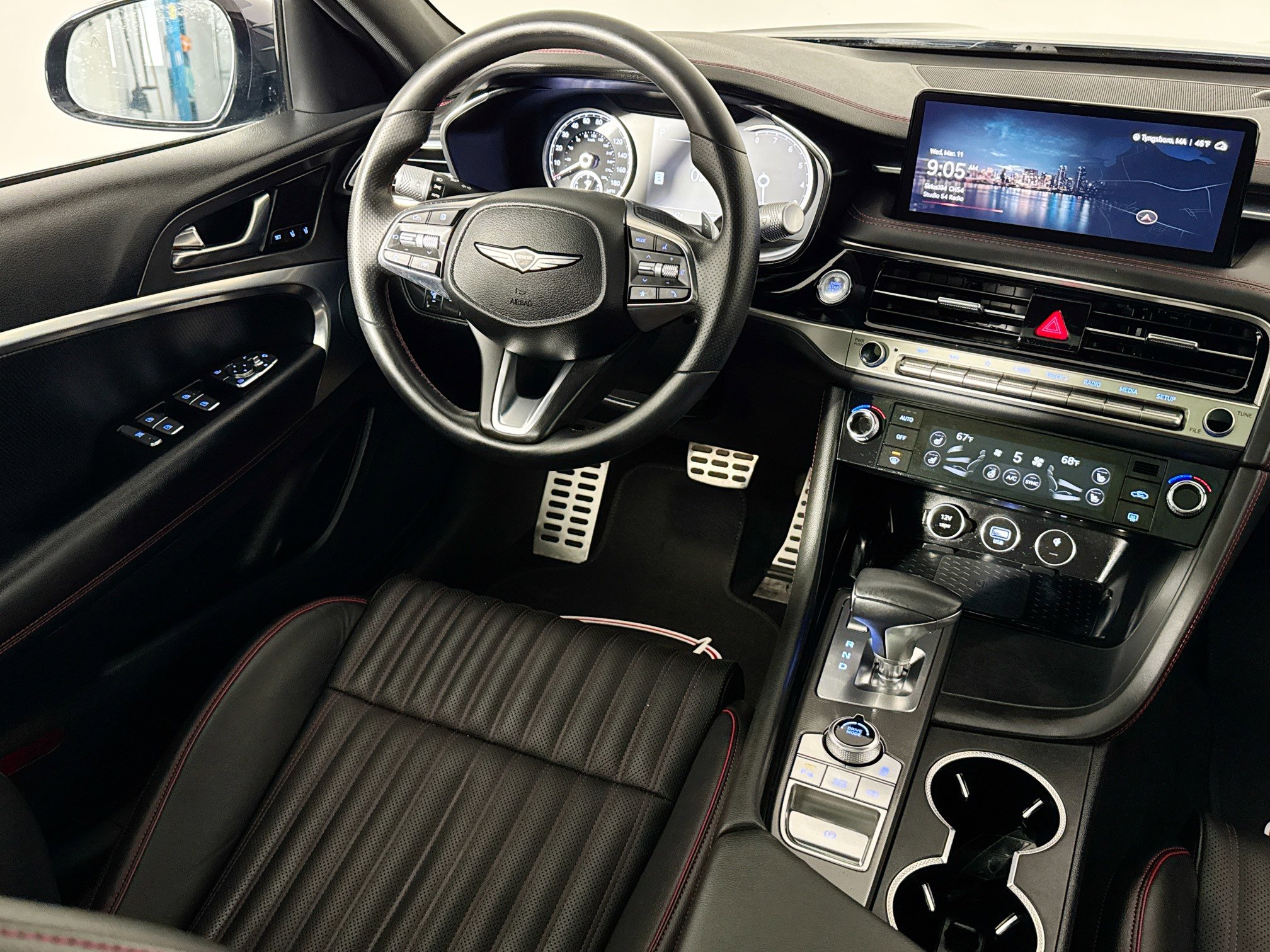 Used 2024 Genesis G70 2.5T w/ Sport Prestige Package image 31