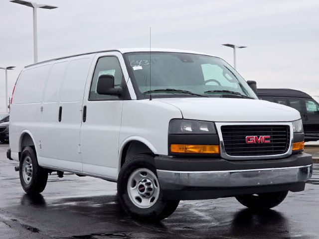 New 2026 GMC Savana 3500 w/ Driver Convenience Package RWD image 2
