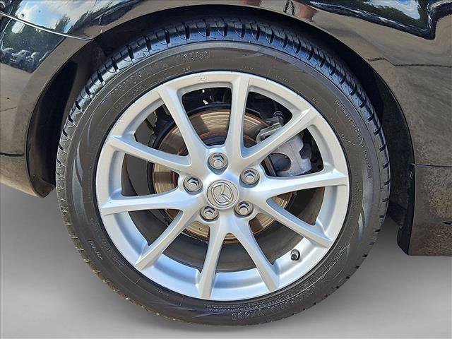 Used 2010 MAZDA MX-5 Miata Grand Touring w/ Premium Pkg RWD image 20