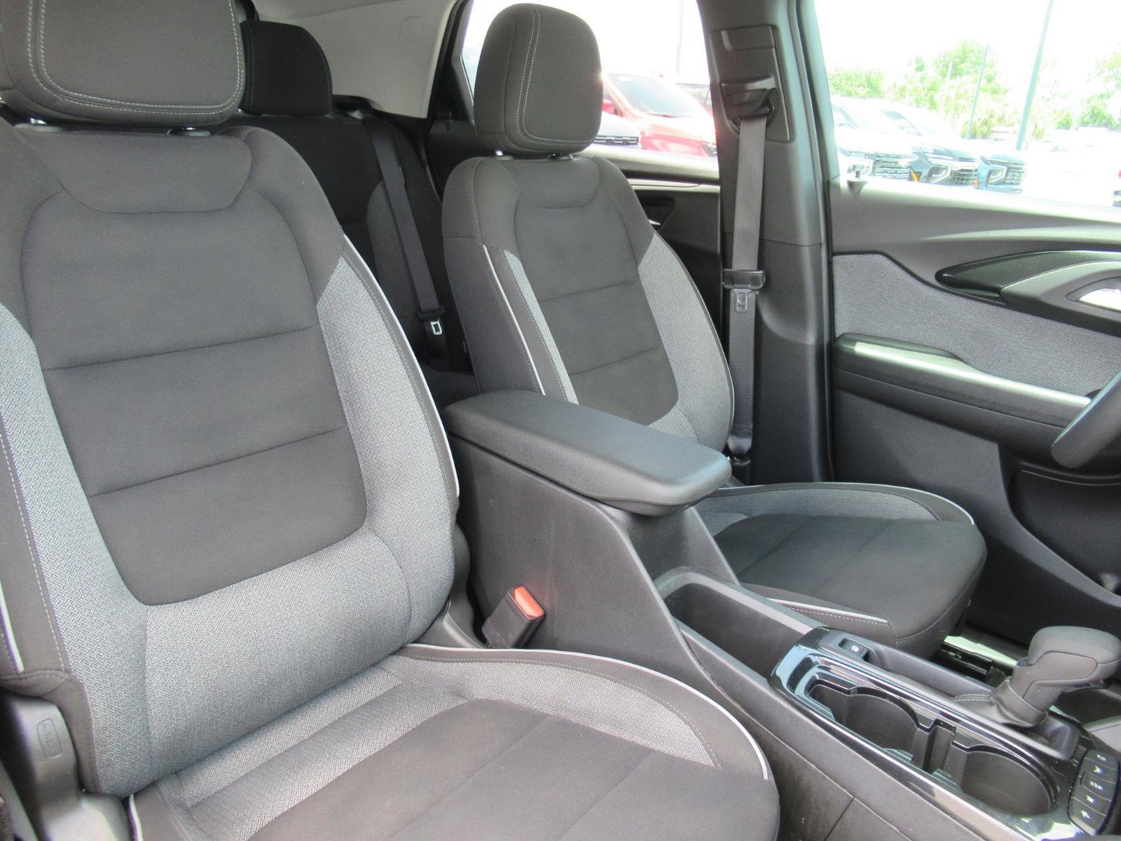 Certified 2023 Chevrolet TrailBlazer LT FWD image 9