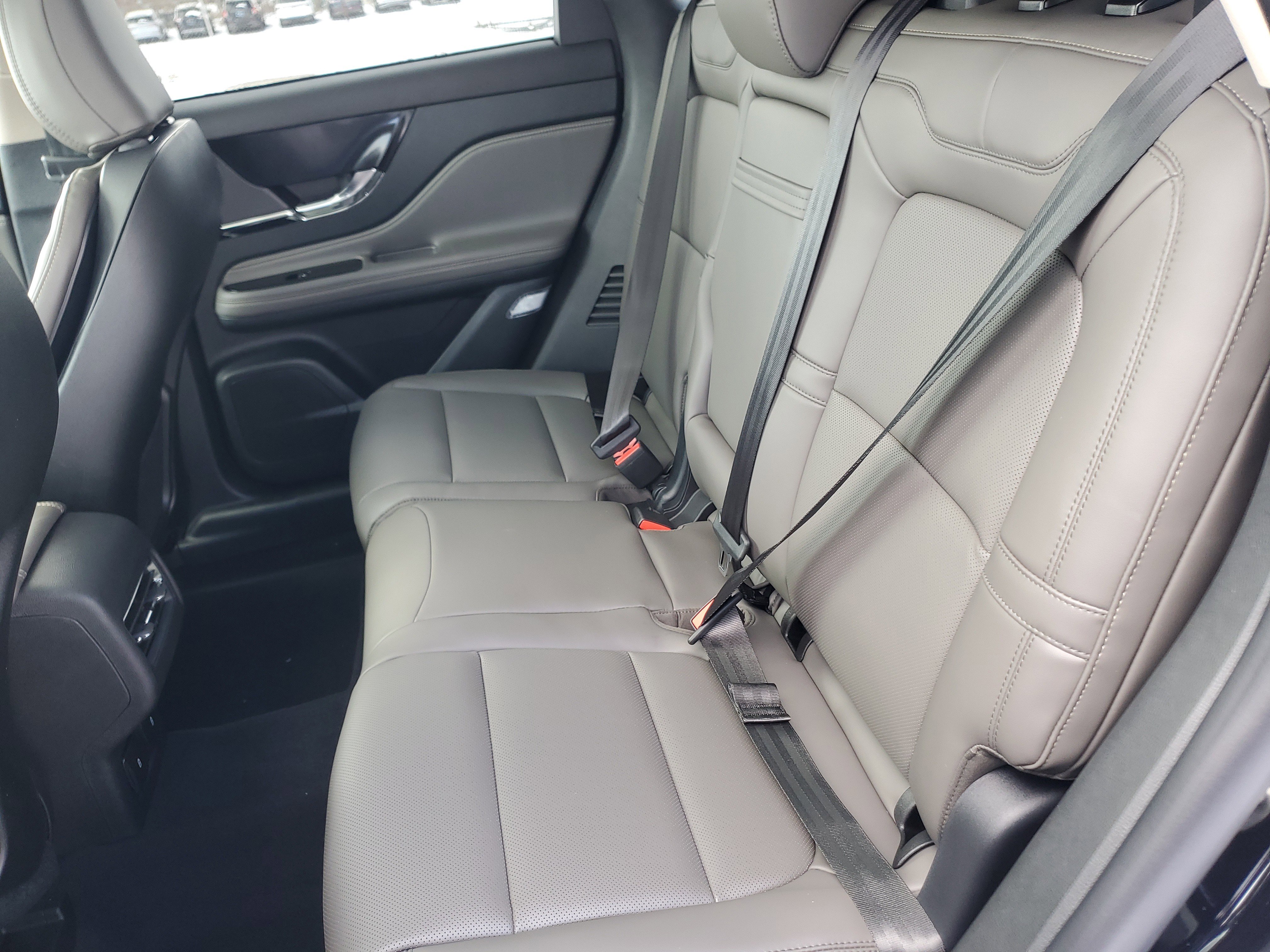 New 2026 Lincoln Corsair Premiere image 28