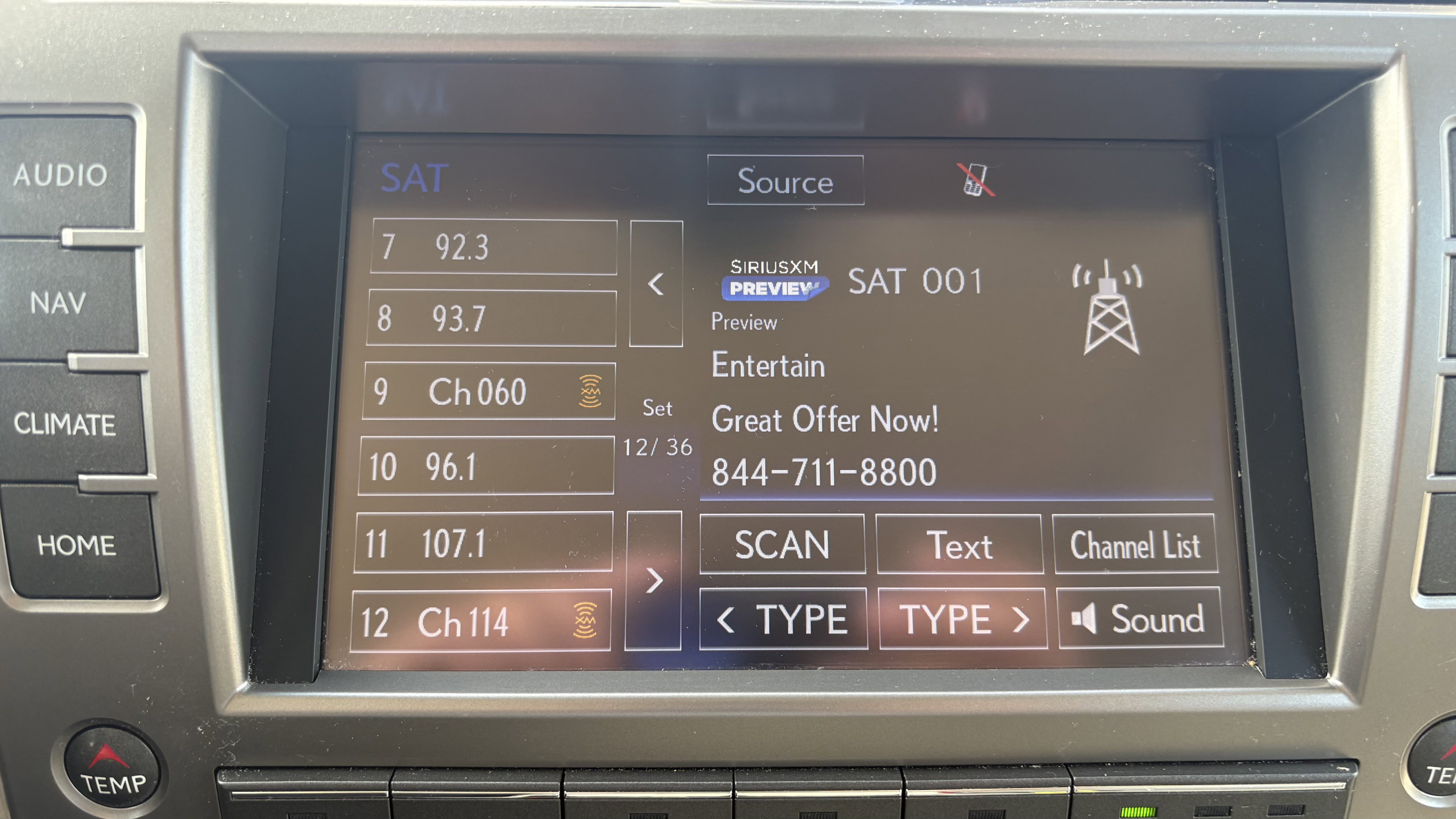 Used 2017 Lexus GX 460 Premium image 24