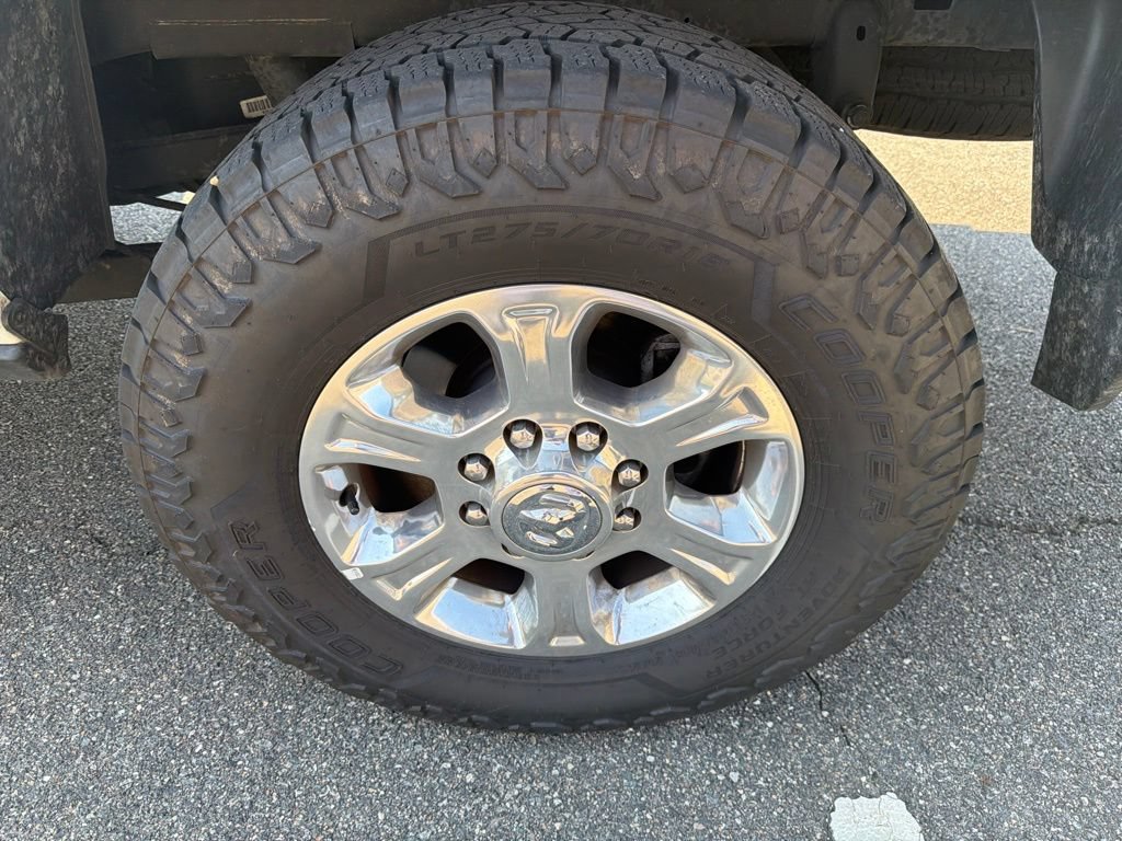 Used 2024 RAM 2500 Big Horn AWD/4WD image 11
