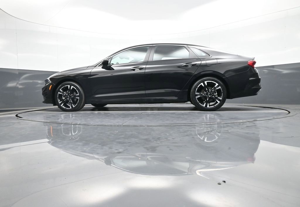 Used 2022 Kia K5 GT-Line image 32