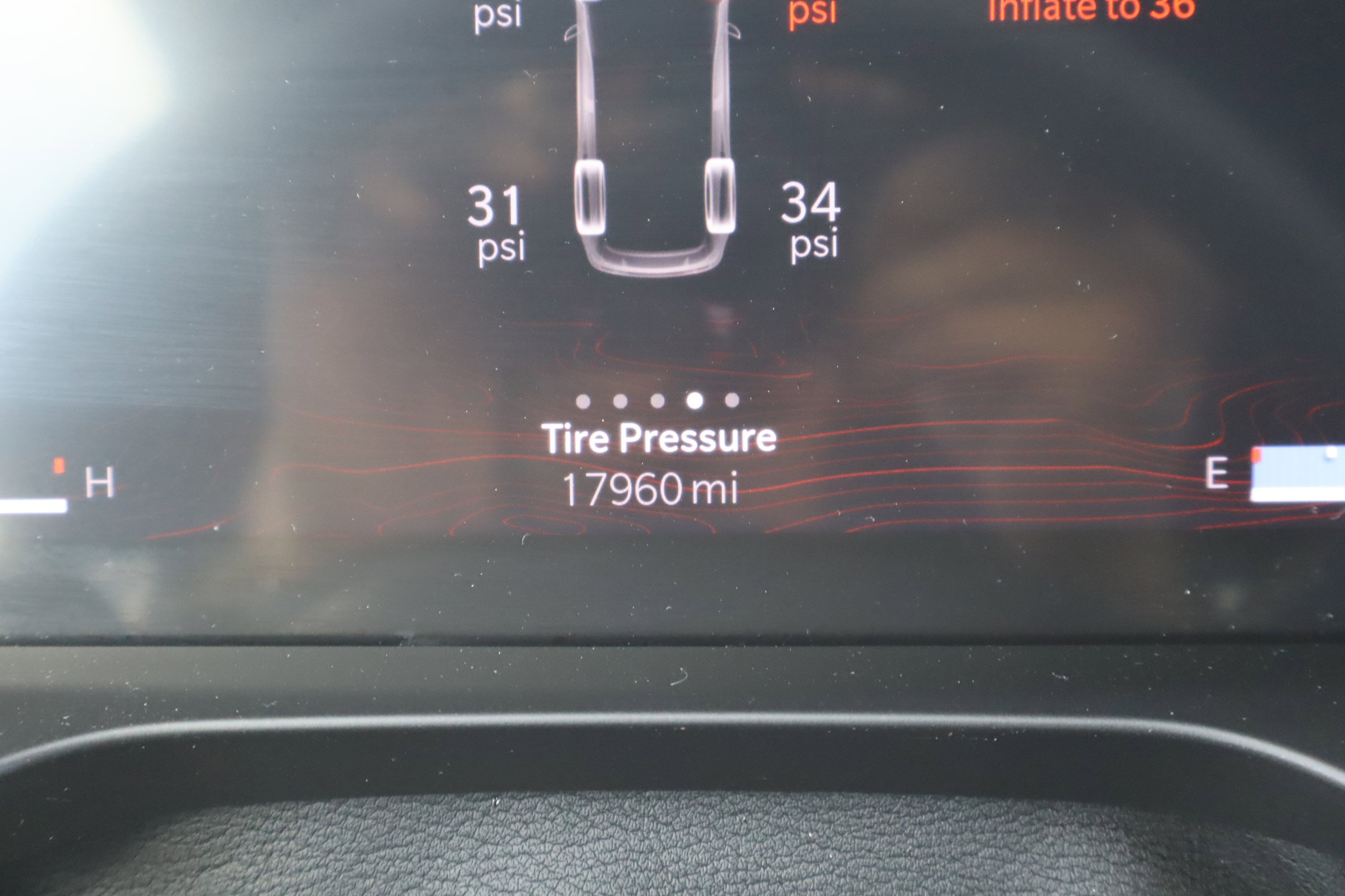 Used 2024 Jeep Grand Cherokee L Altitude image 25