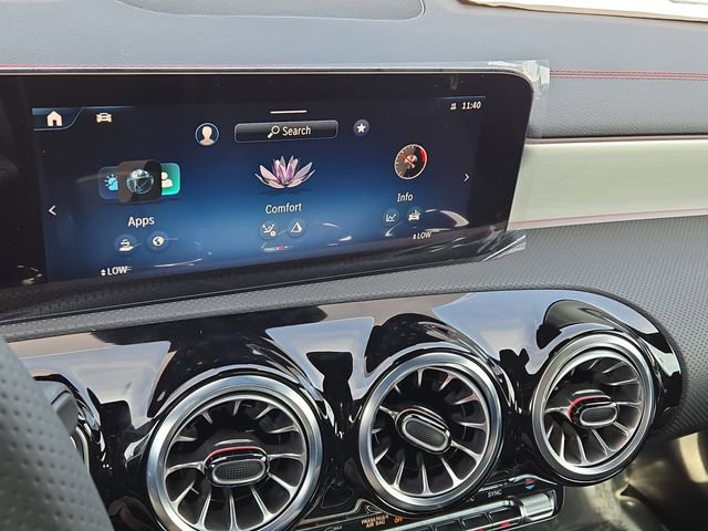 New 2025 Mercedes-Benz CLA 250 4MATIC image 11