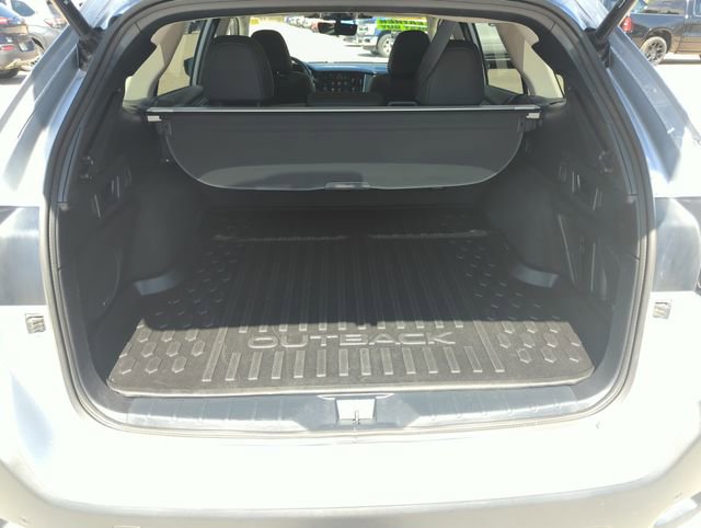 Used 2025 Subaru Outback Onyx Edition image 27