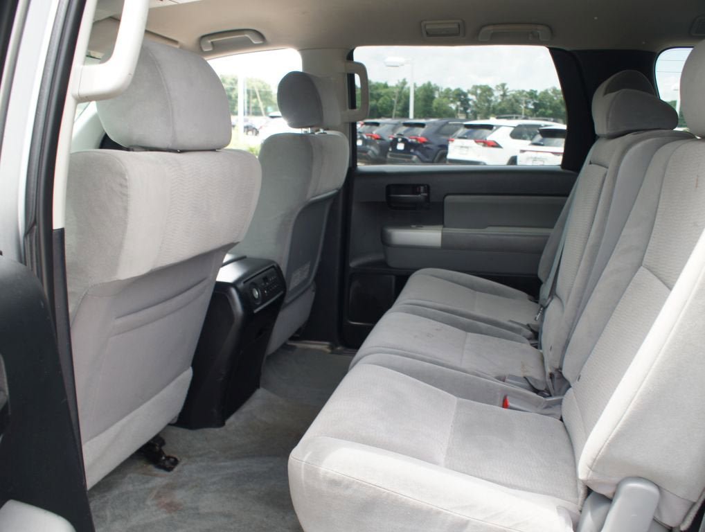 Used 2008 Toyota Sequoia SR5 AWD/4WD image 9