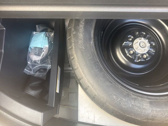 Used 2015 Toyota RAV4 XLE image 14