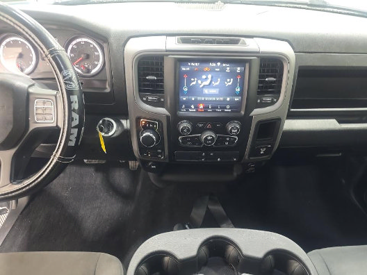 Used 2021 RAM 1500 Express w/ Wheel & Sound Group AWD/4WD image 8
