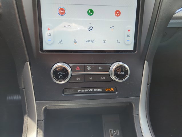 Used 2022 Ford Edge SEL w/ Sport Appearance Package image 7