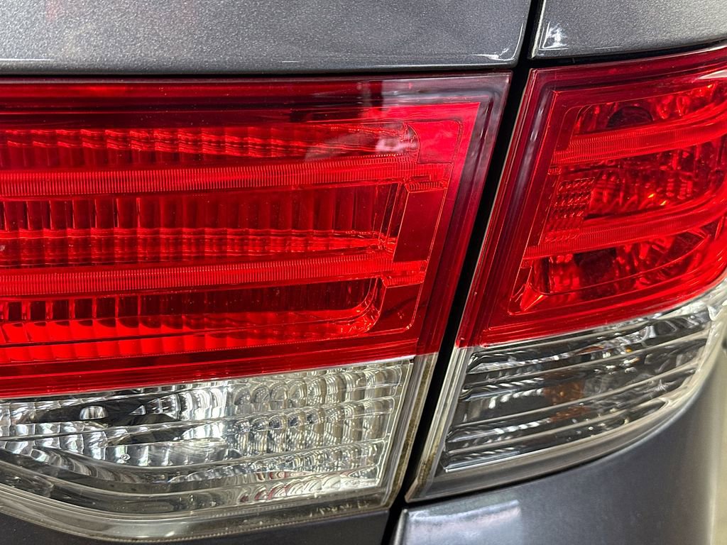 Used 2016 Honda Odyssey EX image 30