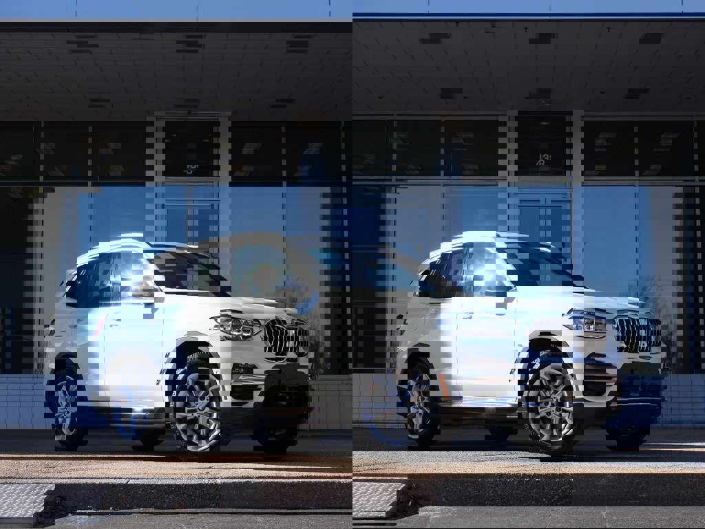 Used 2020 BMW X3 xDrive30i w/ Premium Package image 2