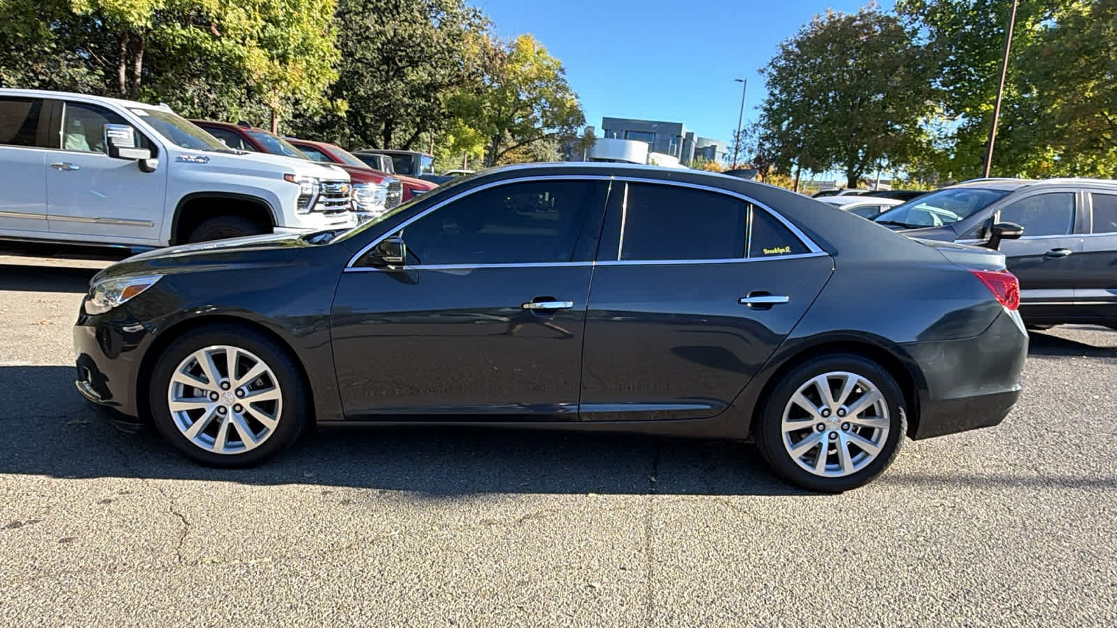 Used 2016 Chevrolet Malibu LTZ FWD image 8