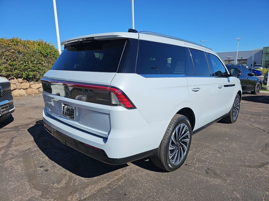 New 2025 Lincoln Navigator Black Label image 7