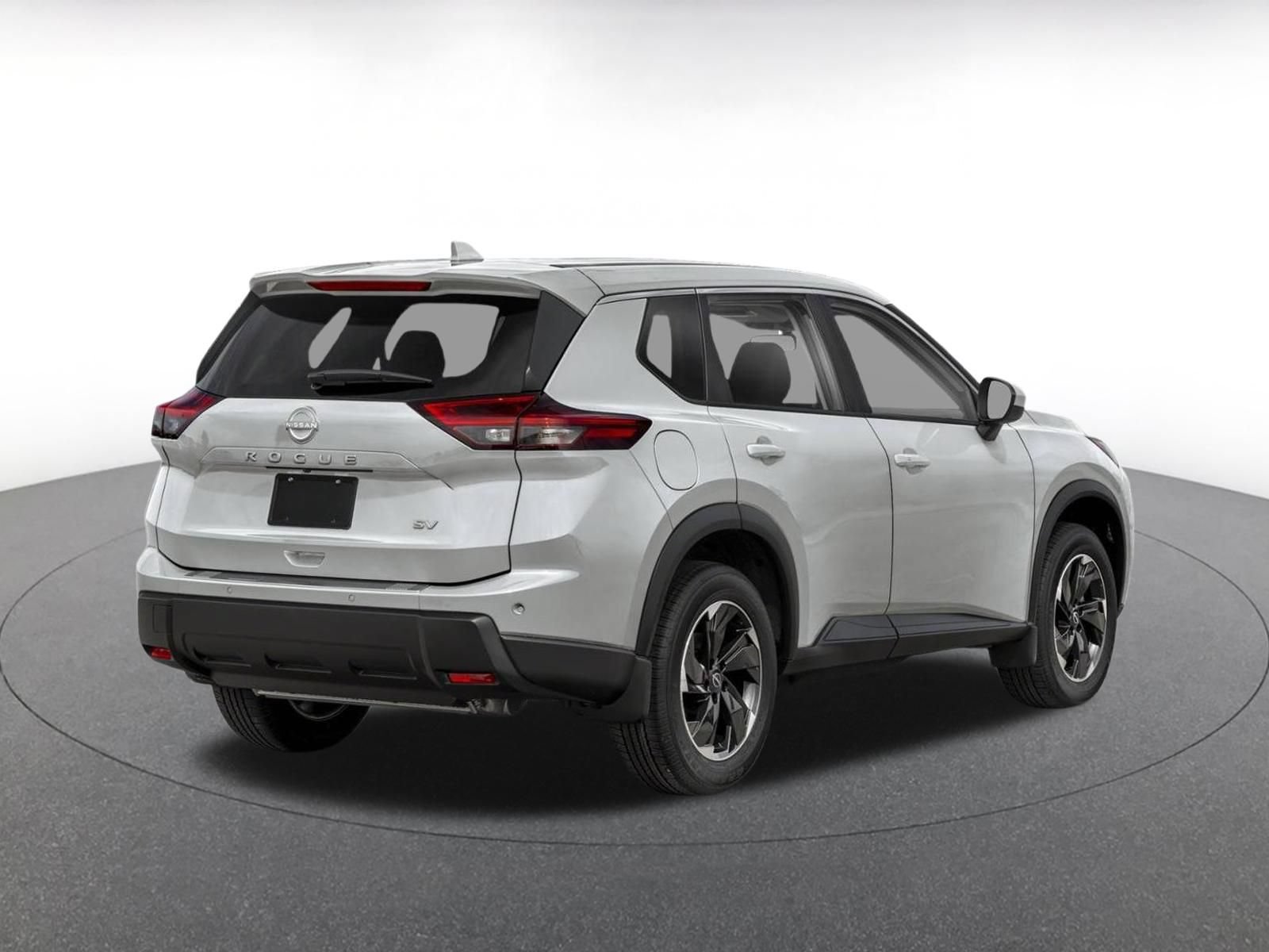 Used 2025 Nissan Rogue SV AWD/4WD image 2