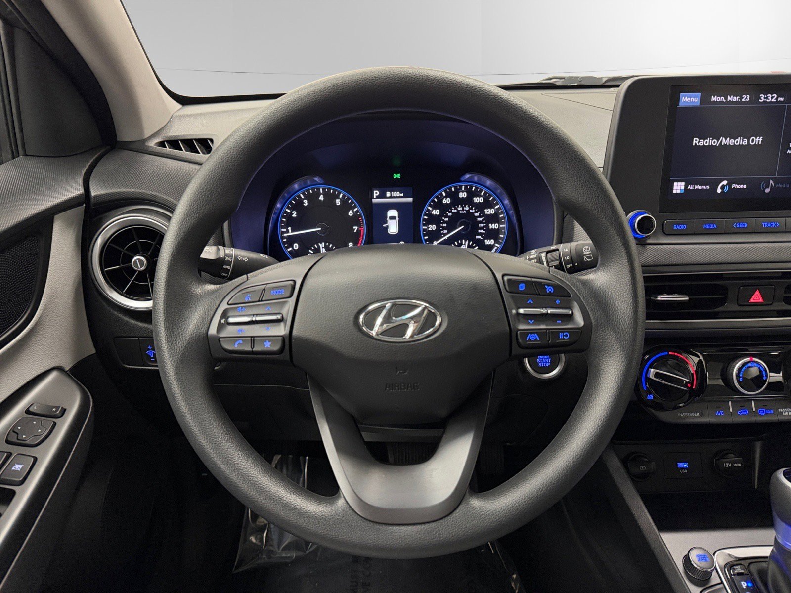 Certified 2023 Hyundai Kona SEL AWD/4WD image 12