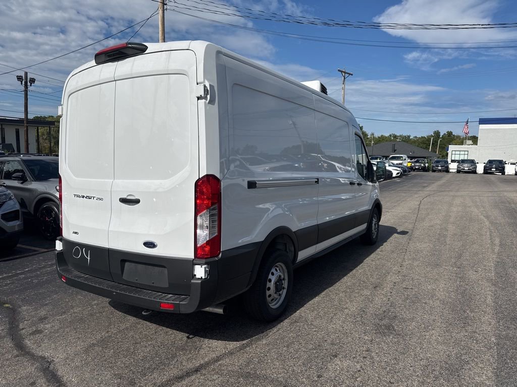 New 2025 Ford Transit 250 148 Medium Roof Extended AWD image 7