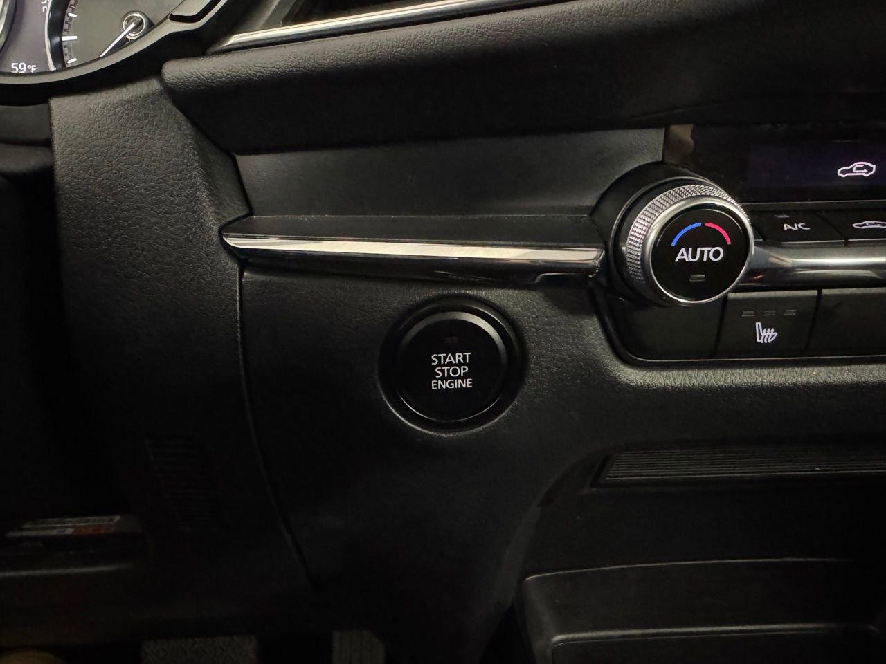 Used 2025 MAZDA CX-30 AWD 2.5 S w/ Preferred Package image 20