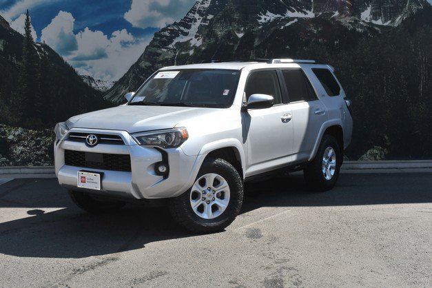 Certified 2024 Toyota 4Runner SR5 AWD/4WD image 6