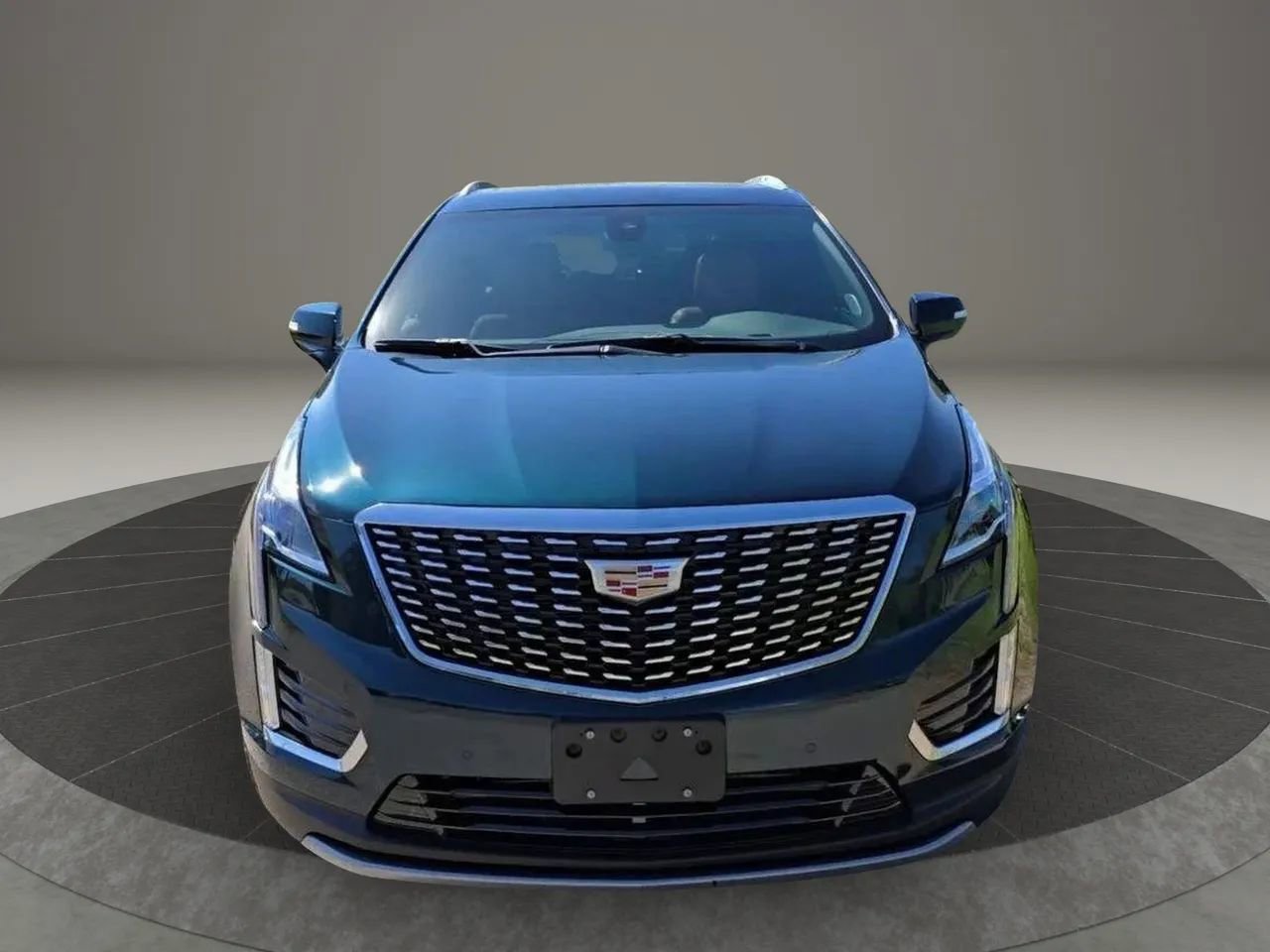 Used 2025 Cadillac XT5 Premium Luxury w/ LPO, Floor Liner Package AWD/4WD image 3