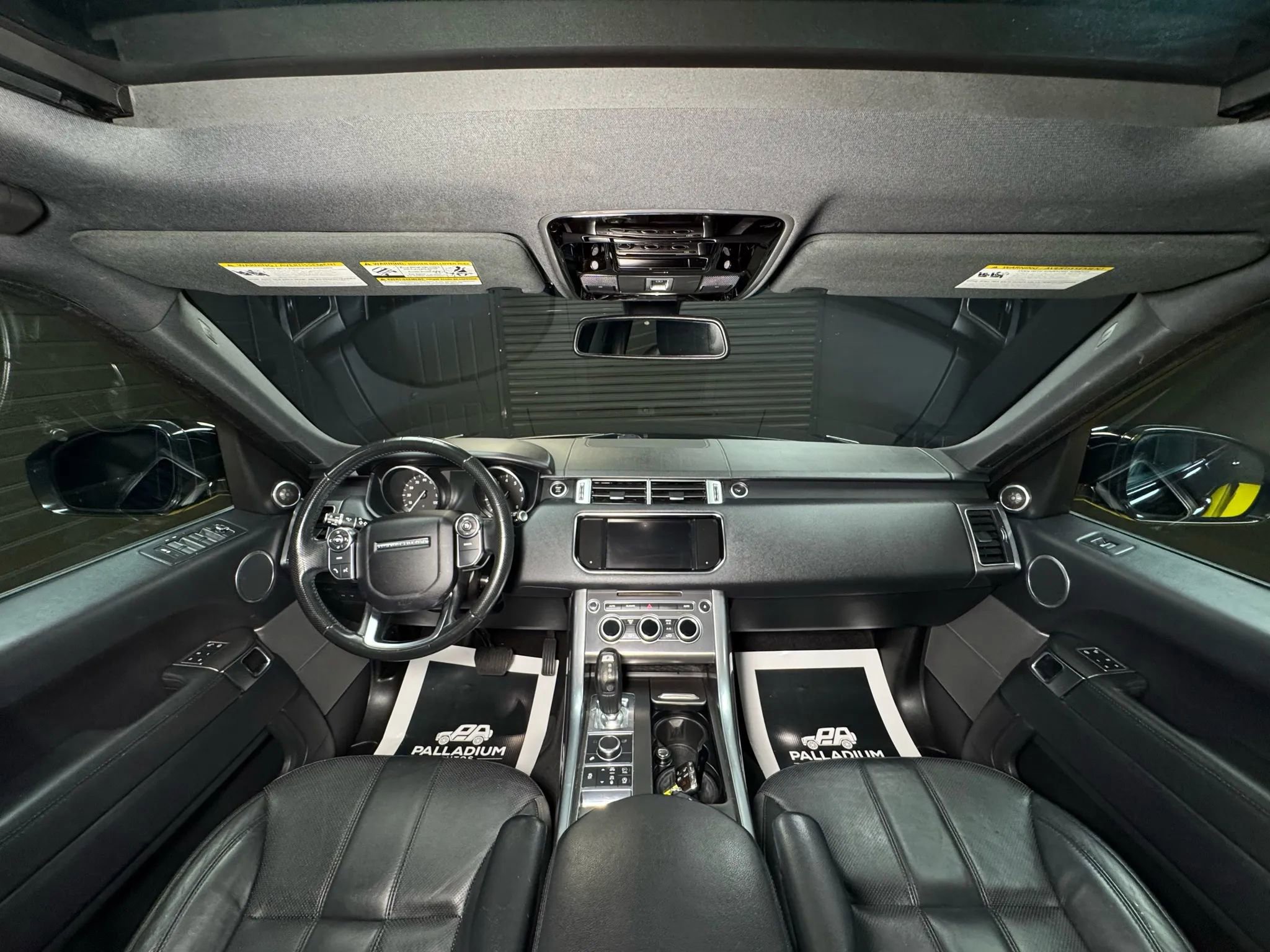 Used 2016 Land Rover Range Rover Sport SE image 30