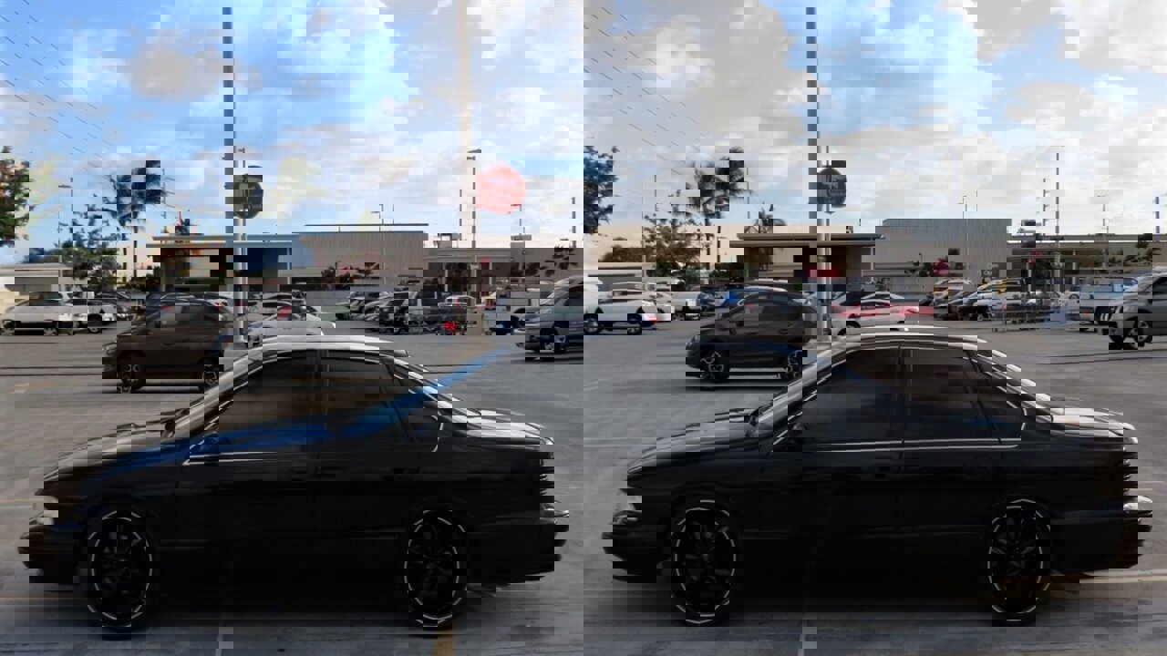 Used 1995 Chevrolet Impala SS RWD image 2