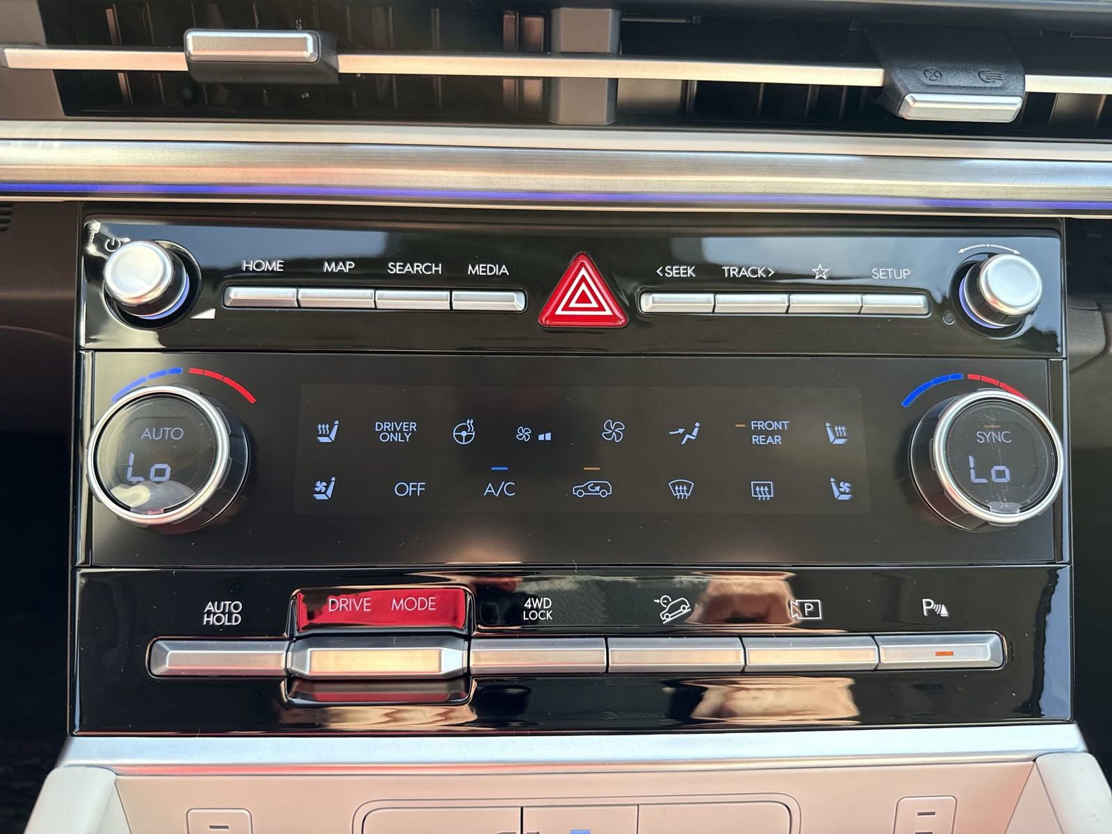 New 2026 Hyundai Santa Fe Limited image 21