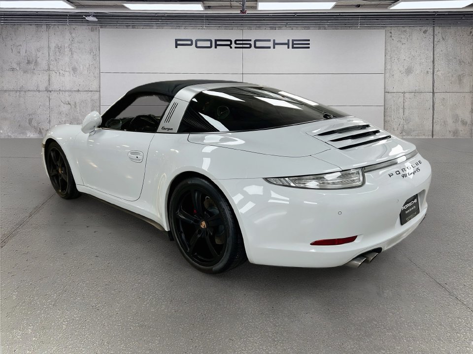 Used 2015 Porsche 911 Targa 4S AWD/4WD image 3