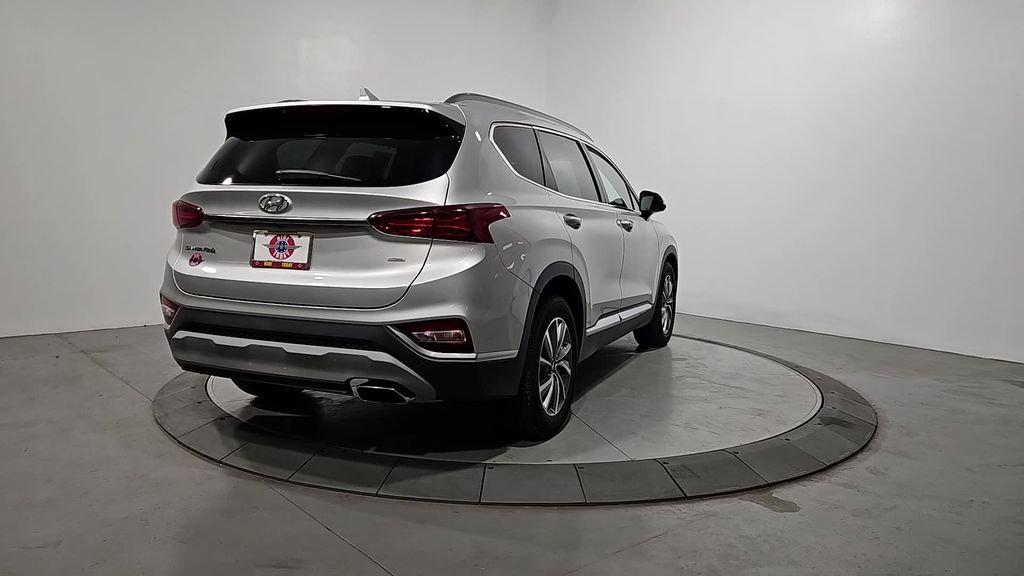 Used 2019 Hyundai Santa Fe AWD image 5