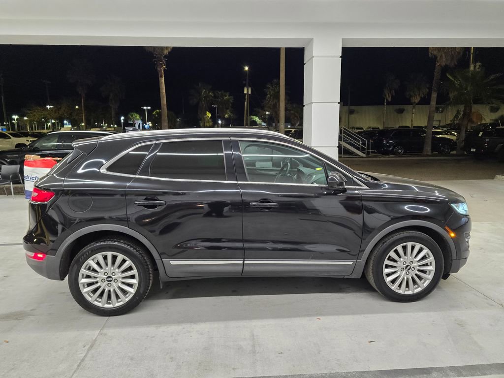 Used 2019 Lincoln MKC Premiere image 7
