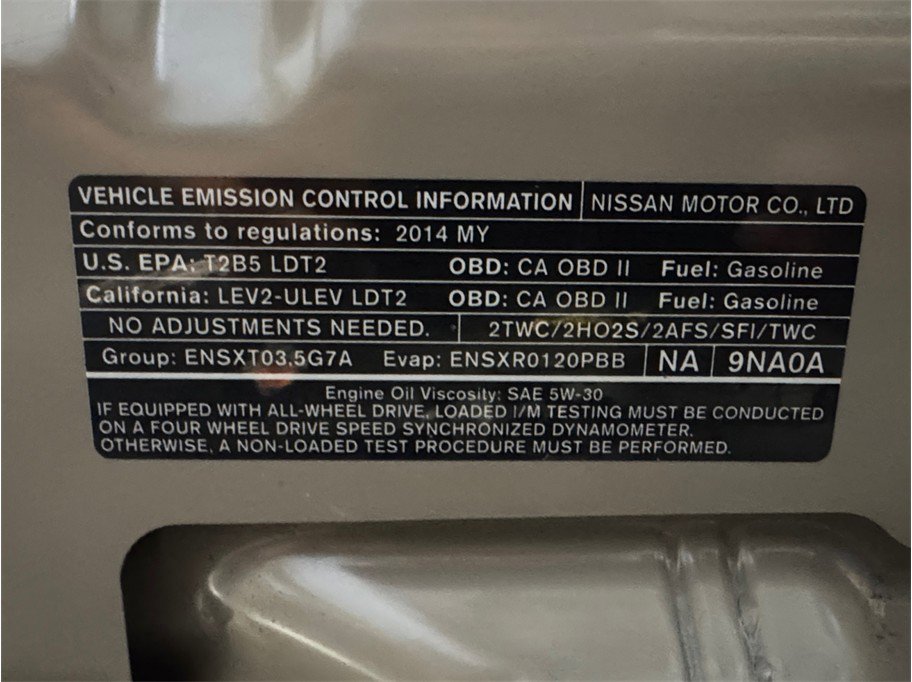 Used 2014 Nissan Pathfinder SV image 28