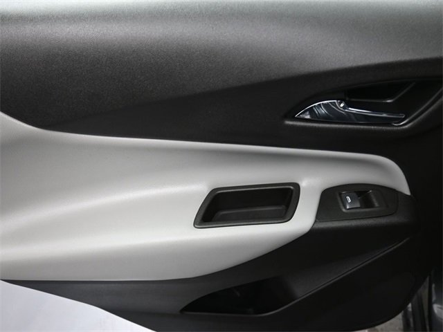 Used 2020 Chevrolet Equinox LS image 19