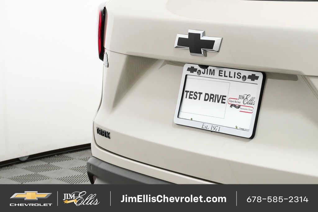 New 2026 Chevrolet Trax RS w/ Sunroof Package FWD image 33