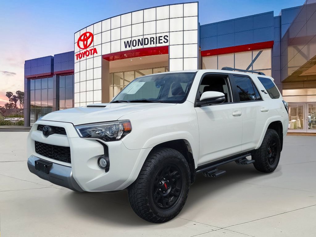 Used 2019 Toyota 4Runner TRD Off-Road Premium AWD/4WD image 2