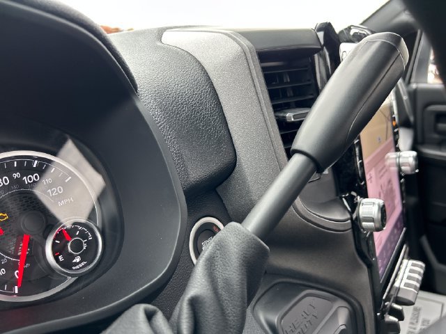 New 2026 RAM 3500 Tradesman AWD/4WD image 17
