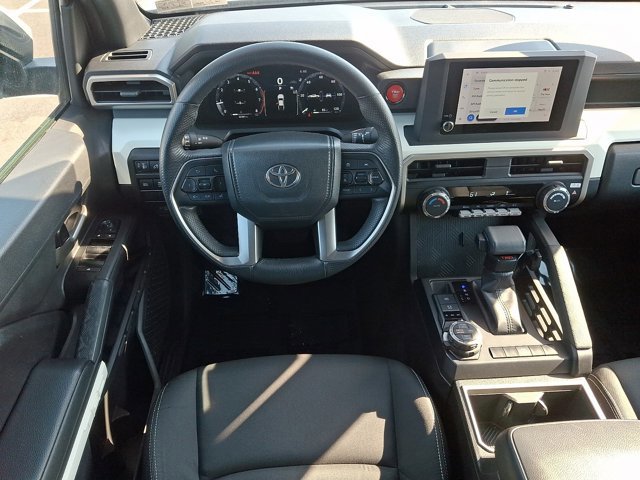 Certified 2024 Toyota Tacoma TRD Off-Road AWD/4WD image 11