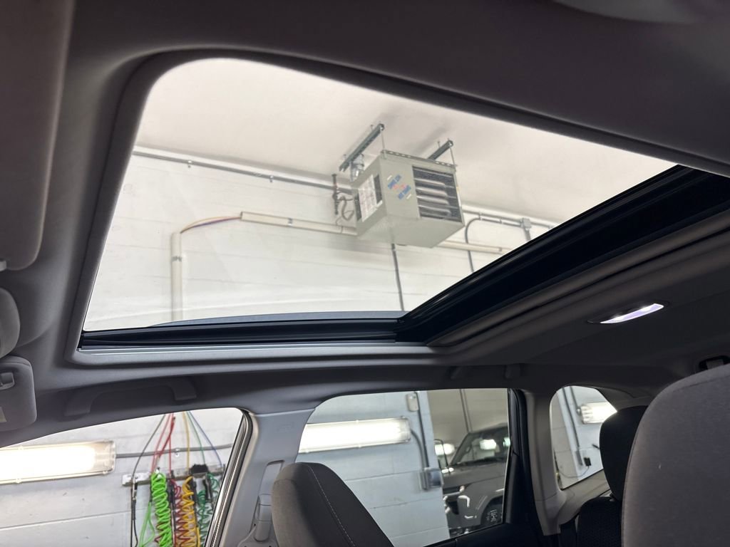 Used 2023 Subaru Forester Premium image 34