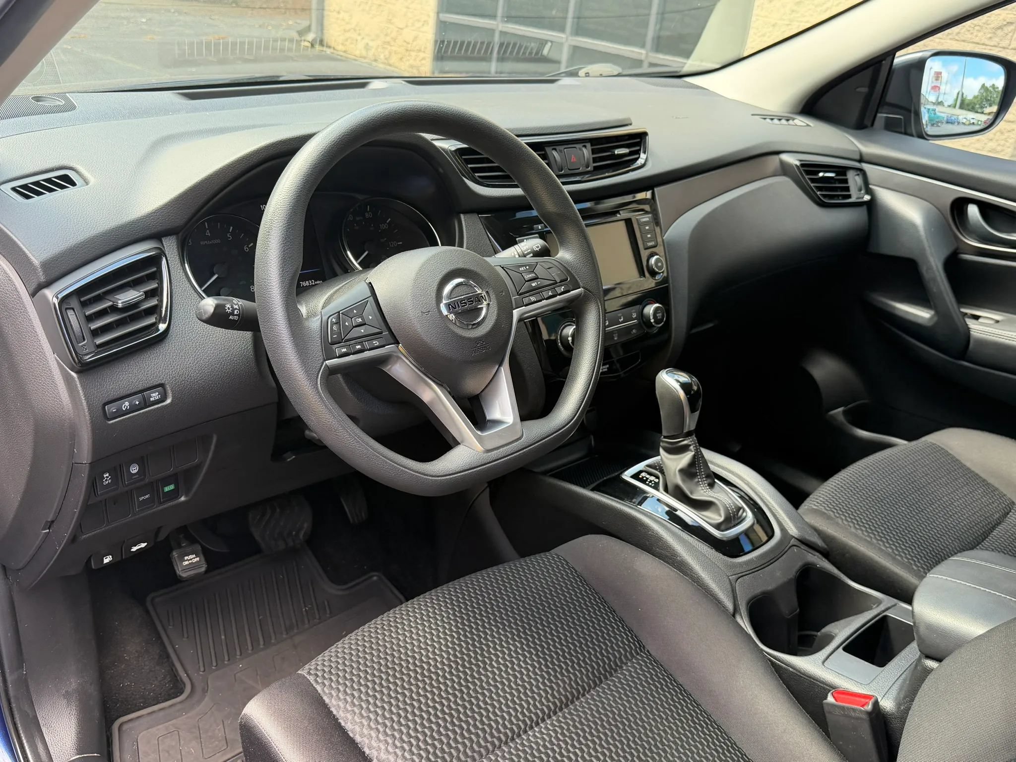 Used 2020 Nissan Rogue Sport S w/ Appearance Package FWD image 21