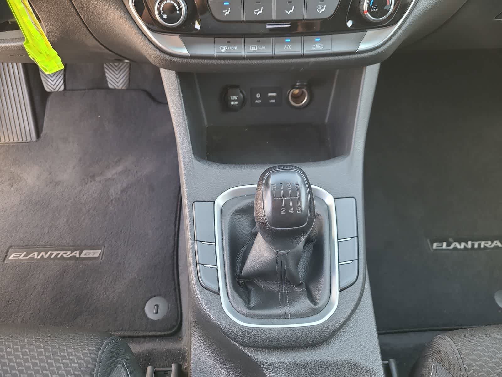 Used 2018 Hyundai Elantra GT FWD image 25