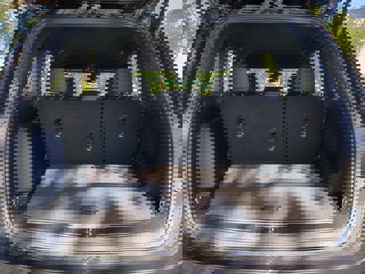 Used 2024 Jeep Grand Cherokee Limited image 35