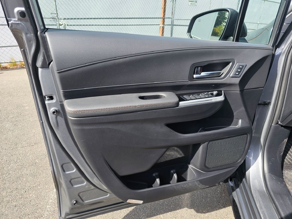 New 2026 Toyota Sienna Platinum AWD/4WD image 21