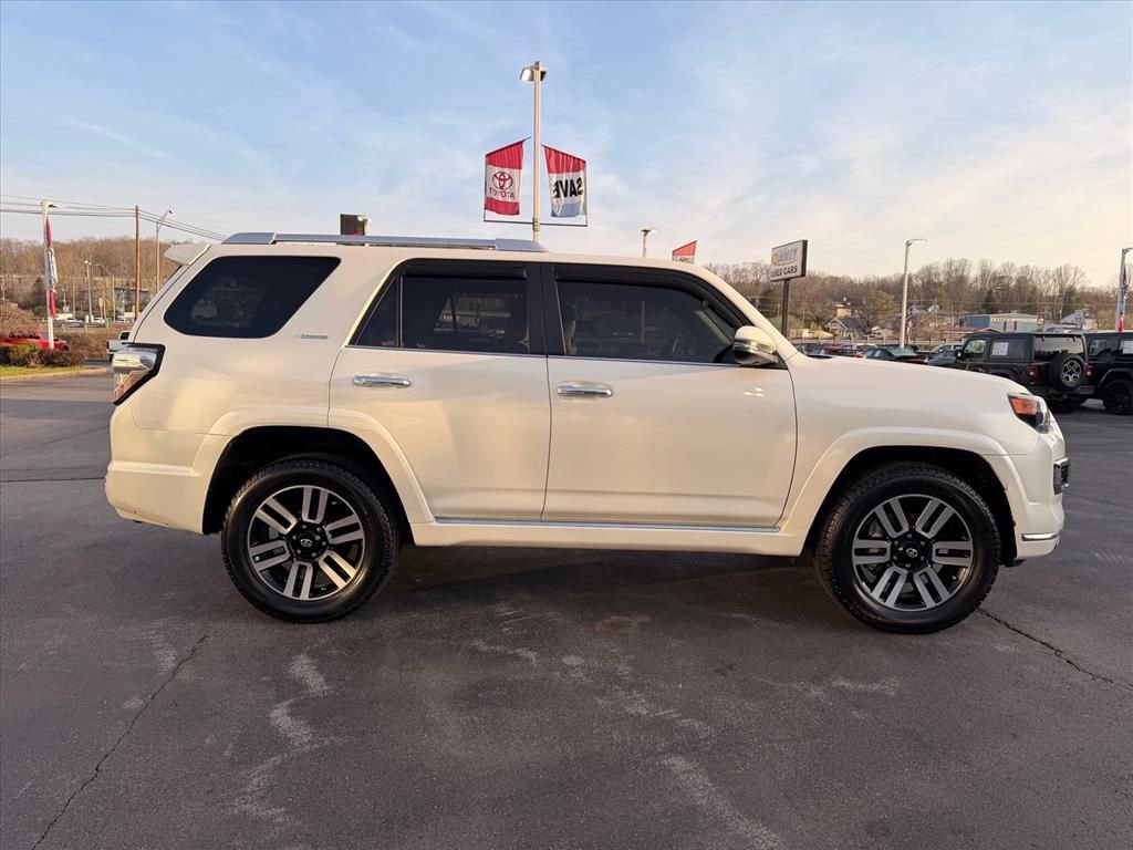 Used 2018 Toyota 4Runner Limited image 3