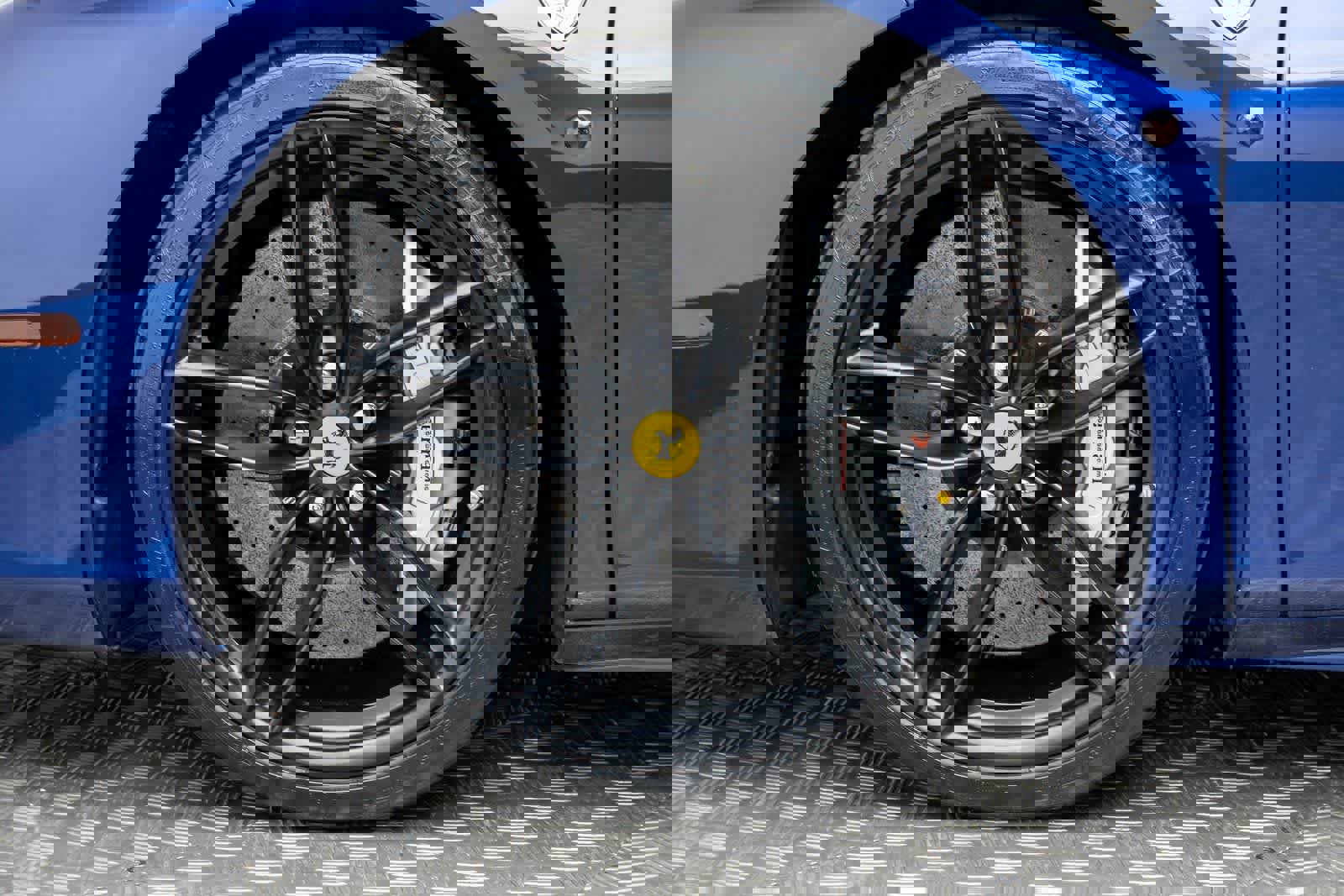 Used 2018 Ferrari 488 GTB image 7