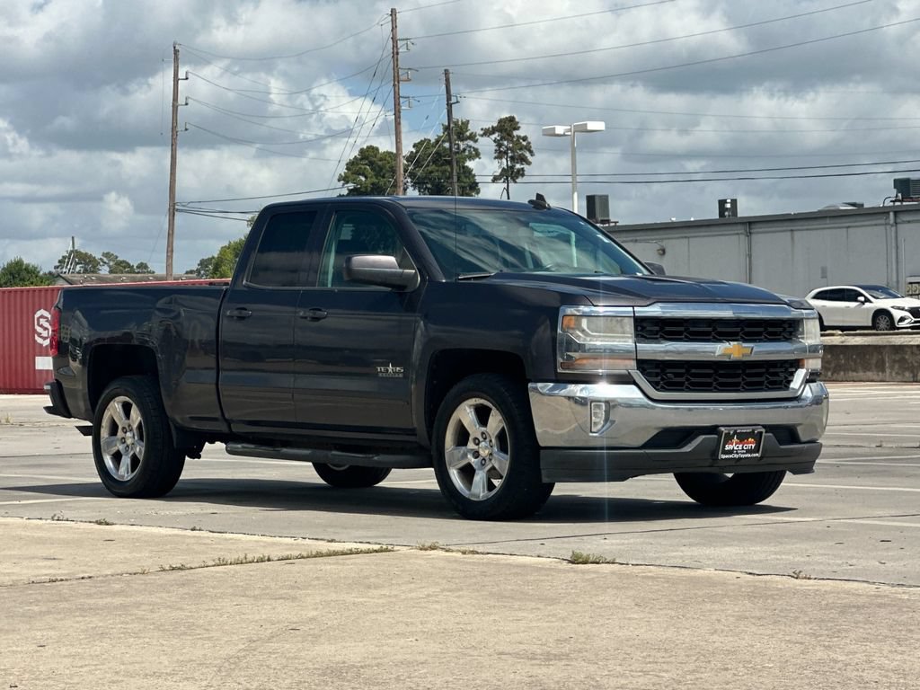 Used 2016 Chevrolet Silverado 1500 LT w/ Texas Edition RWD image 8