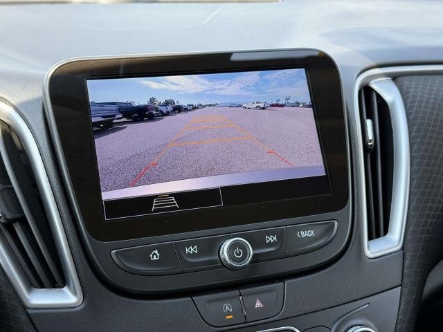 Used 2025 Chevrolet Malibu LT image 23