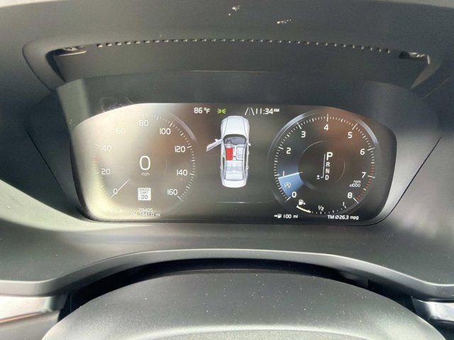Used 2020 Volvo S60 T5 R-Design image 27