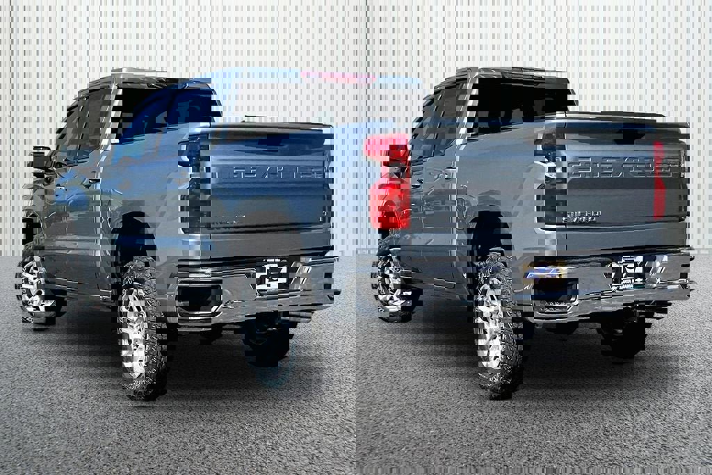 New 2026 Chevrolet Silverado 1500 LT RWD image 7