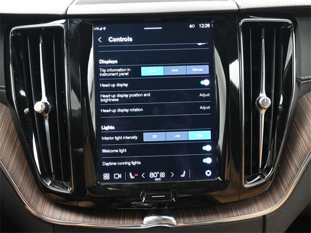 Used 2022 Volvo XC60 B6 Inscription w/ Advanced Package image 19