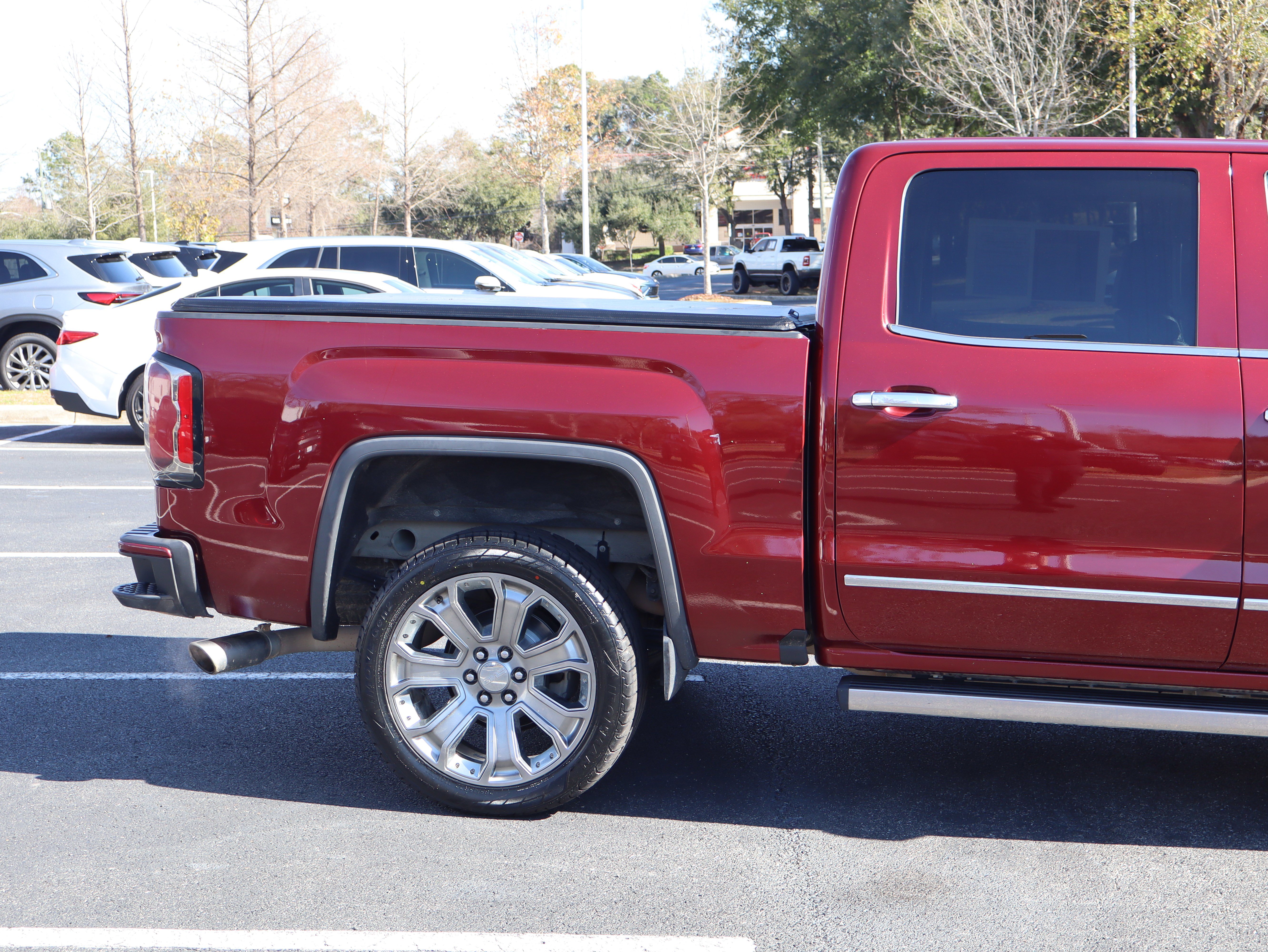 Used 2017 GMC Sierra 1500 Denali w/ Denali Ultimate Package image 5